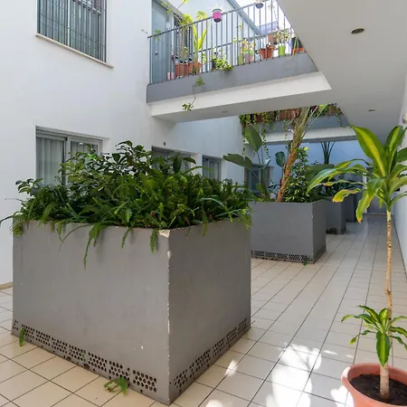 Mlg - Apartamento Trinidad Con Parking Lägenhet *